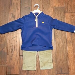 NWT Carter's 2 piece outfit size 3T